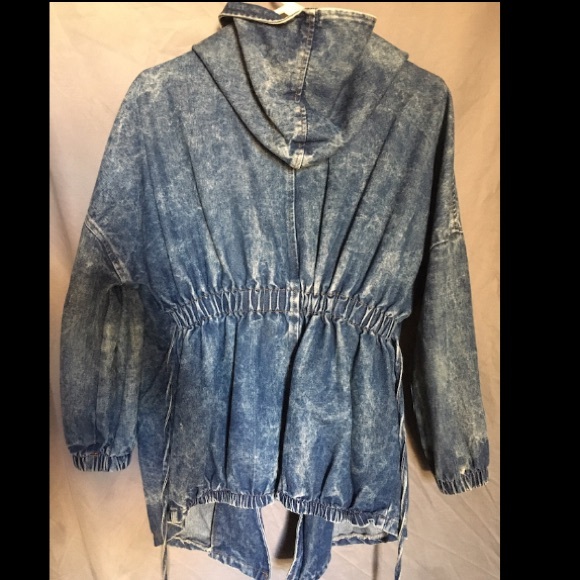 Oversized Hooded Denim Jacket - Picture 2 of 2